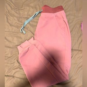 Wear figs scrub bottoms